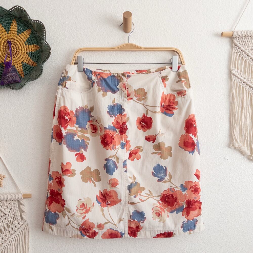 Lauren Jeans Co. Ralph Lauren Creamy White Floral Skirt Size Petite 6 Hong Kong